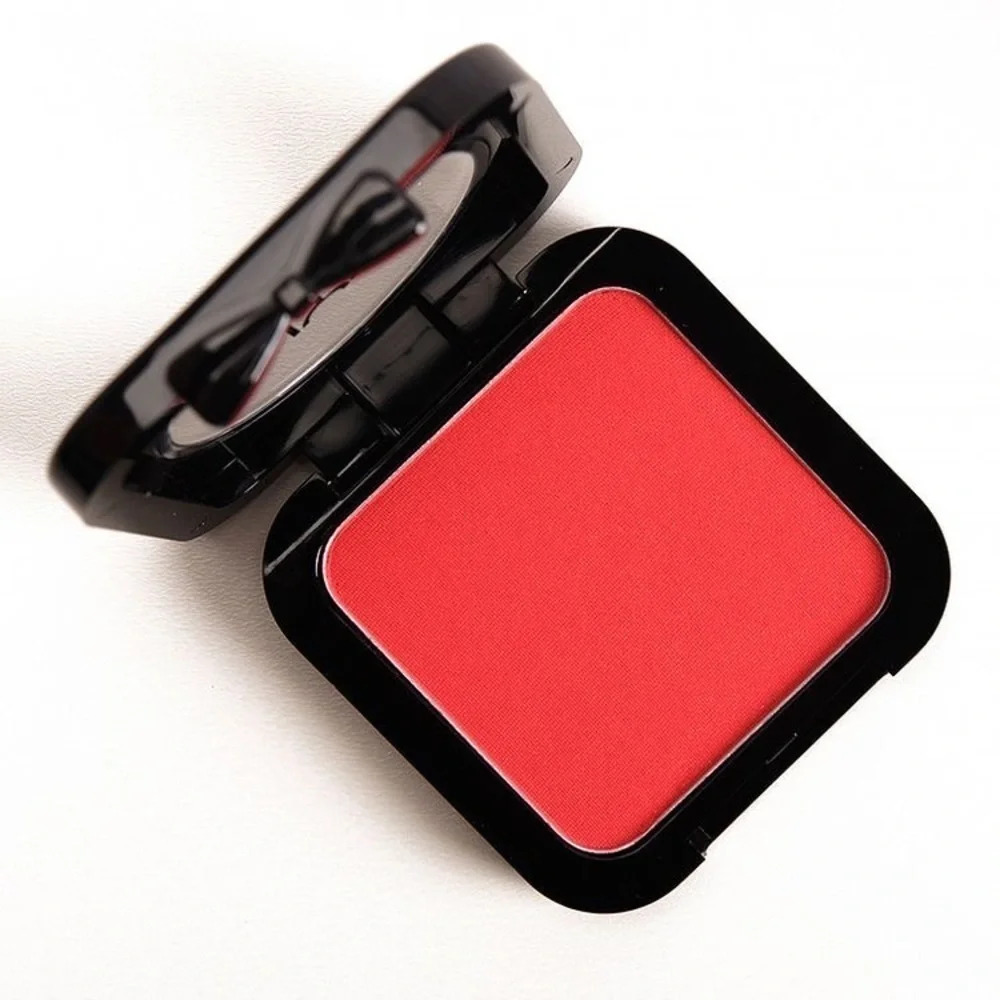 NYX Crimson HD Powder Blush